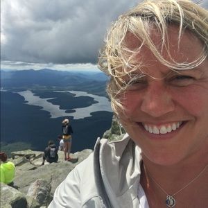 Meet your Posher, Kristin